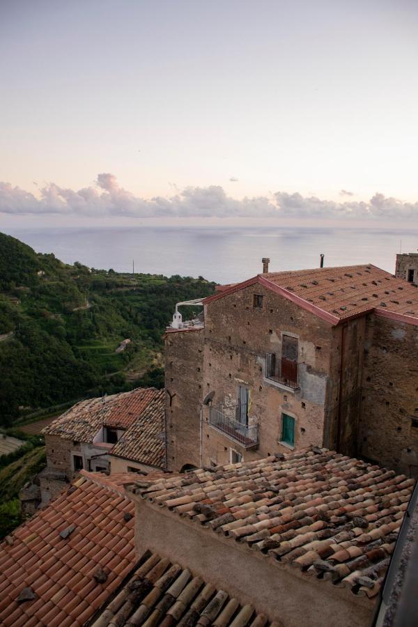 Palazzo Del Diplomatico Vila Belmonte Calabro Exterior foto