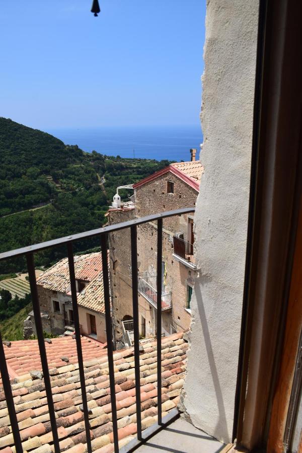 Palazzo Del Diplomatico Vila Belmonte Calabro Exterior foto