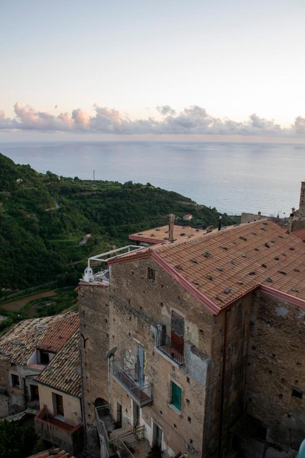 Palazzo Del Diplomatico Vila Belmonte Calabro Exterior foto