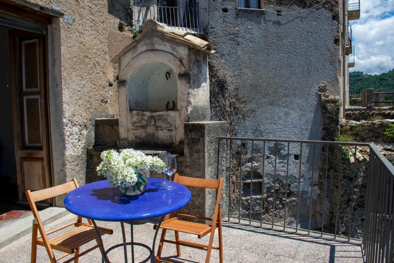 Palazzo Del Diplomatico Vila Belmonte Calabro Exterior foto